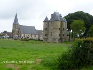 Ancien chateau-fort de Bours